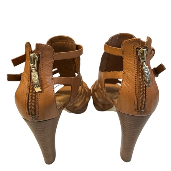 Guess Strappy High Heel Sandal with Chunky Block Heel, Size 9.5M. - Picture 4 of 7